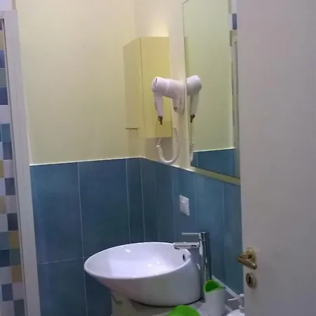 Alojamento de Acomodação e Pequeno-almoço Le Stanze Di Angela Nápoles