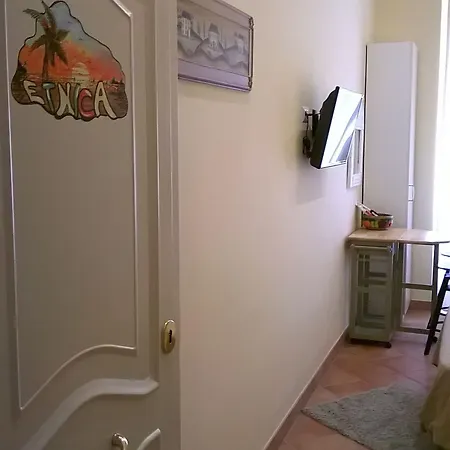 Alojamento de Acomodação e Pequeno-almoço Le Stanze Di Angela Nápoles